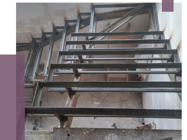 Демонтаж лестниц в Отрадном от 4565 руб. 