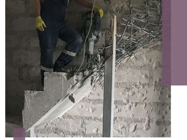 Демонтаж металлических и бетонных лестниц в Отрадном
