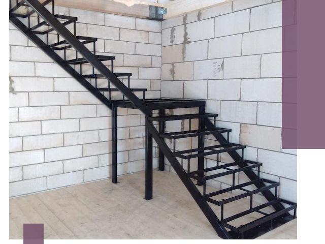 Лестницы на металлокаркасе под ключ в Отрадном — изготовление и монтаж