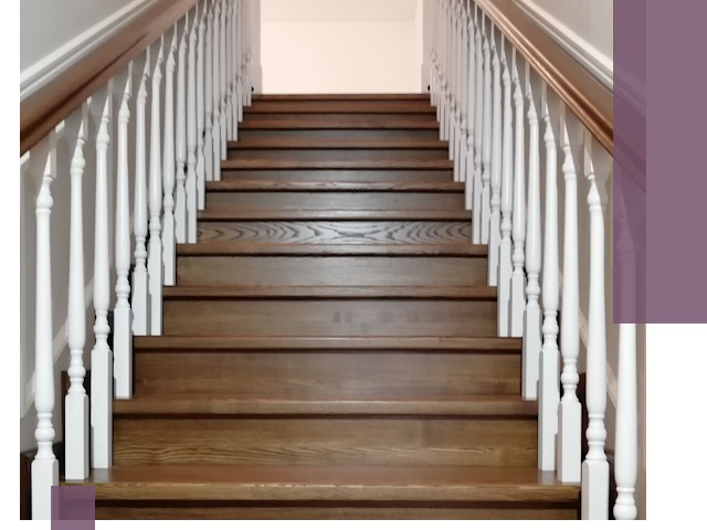 Лестницы из ясеня на заказ в Отрадном — изготовление и монтаж