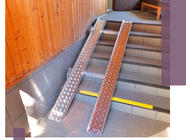 Складные пандусы под заказ и монтаж в Отрадном