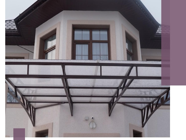 Козырьки из поликарбоната под ключ в Отрадном