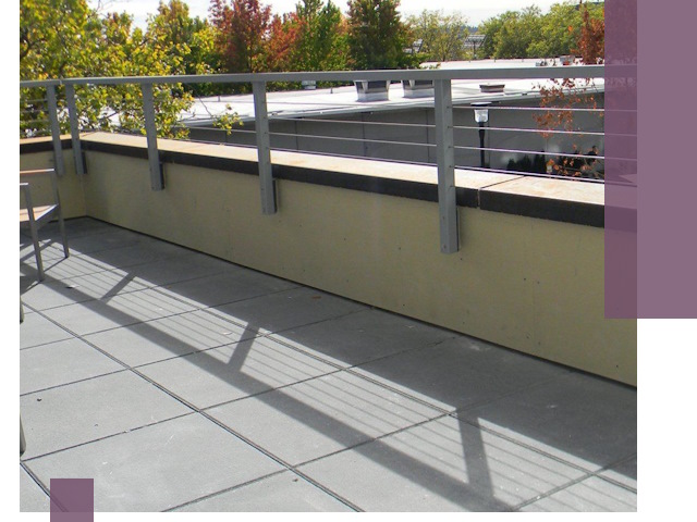 Металлические парапеты под ключ в Отрадном: монтаж и изготовление